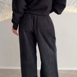 OFF-DUTY TRACKPANTS - WASHED BLACK.