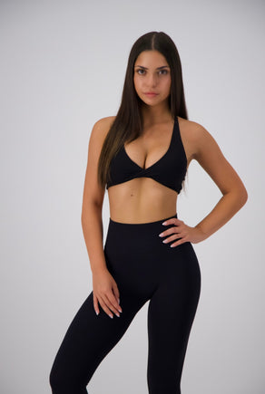 JET BLACK AALIA CROP