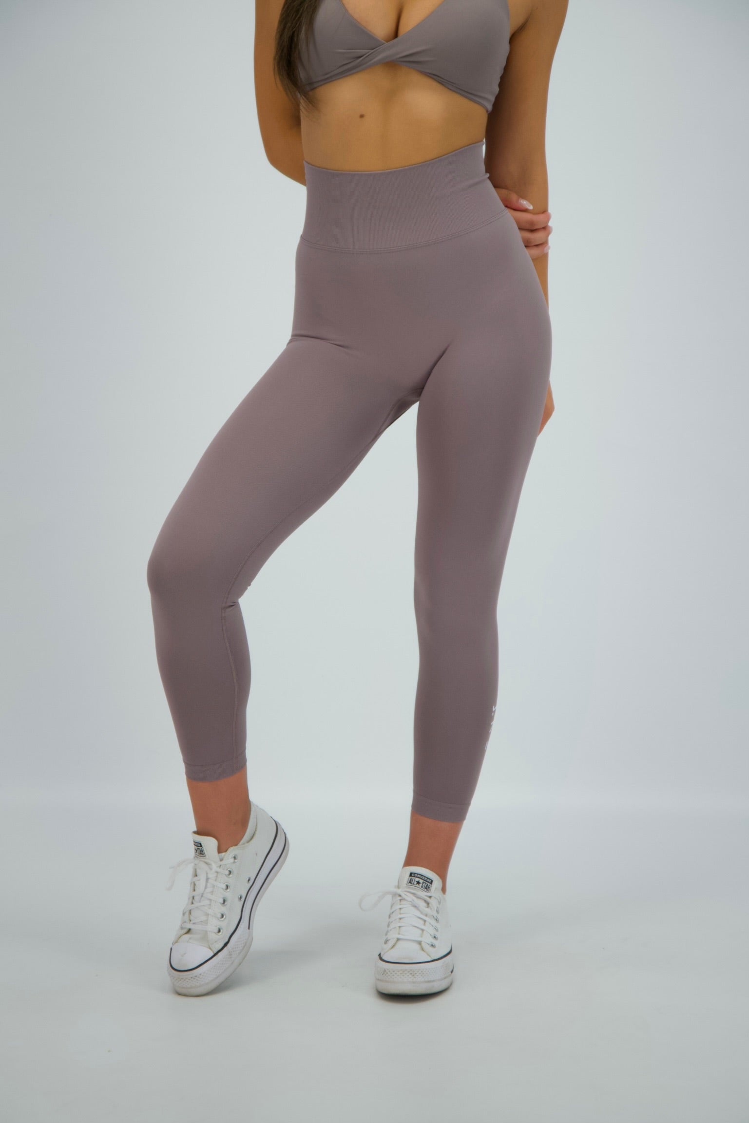 STONE SEAMLESS SCRUNCH LEGGINGS