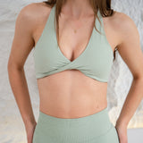 SEAMLESS SET - PISTACHIO.