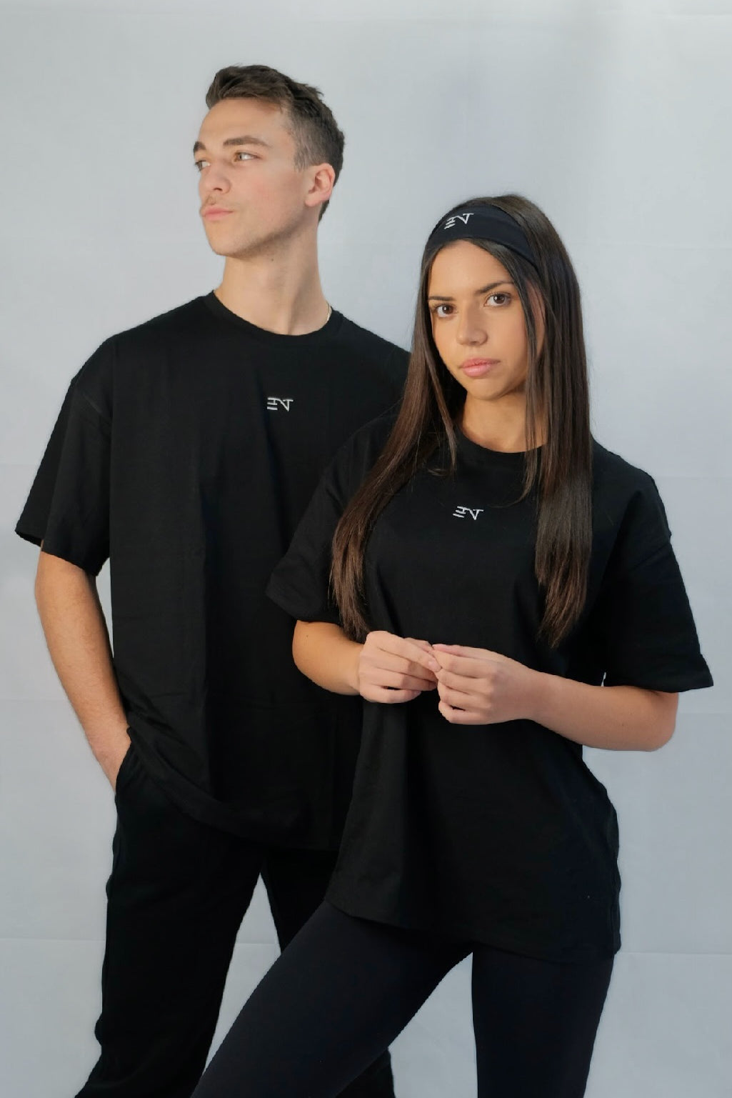 BLACK UNISEX OVERSIZED ENTee