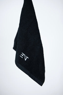 JET BLACK GYM TOWEL