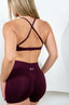 WINE SEAMLESS SCRUNCH SHORTS.