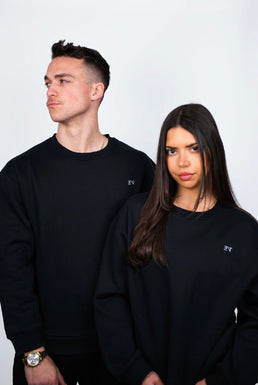 JET BLACK ELITE CREWNECK