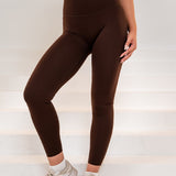 CHOCOLATE INVISIBLE SCRUNCH LEGGINGS