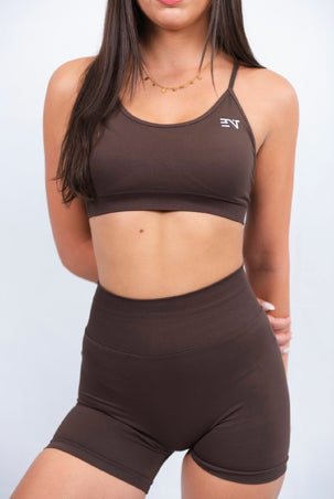 ESPRESSO SEAMLESS SCRUNCH SHORTS