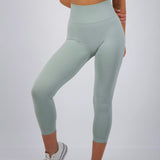 PISTACHIO SEAMLESS SCRUNCH LEGGINGS