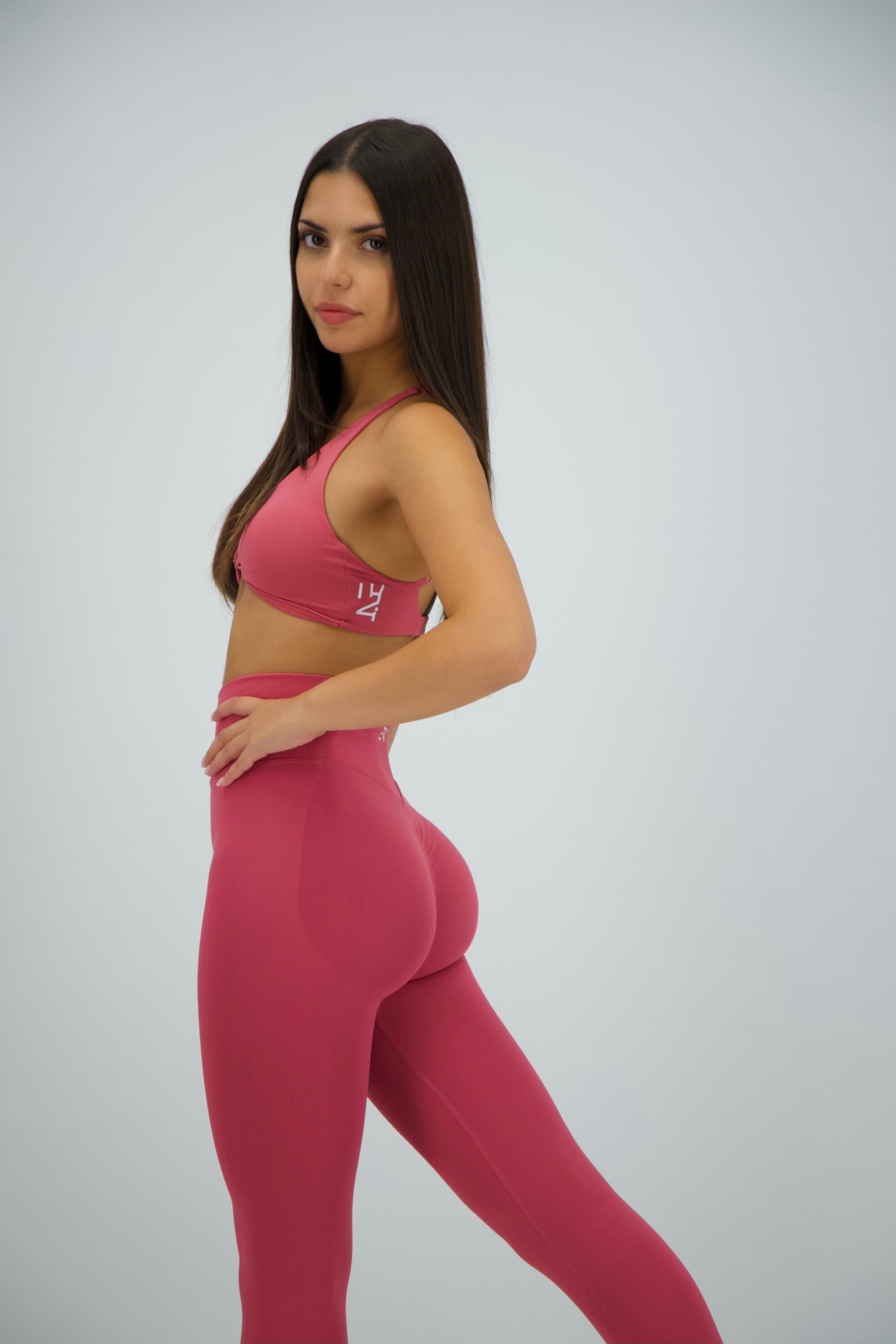 AALIA CROP RASPBERRY