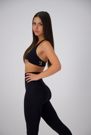 JET BLACK AALIA CROP