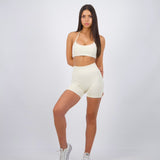 BUTTERMILK SEAMLESS SCRUNCH SHORTS
