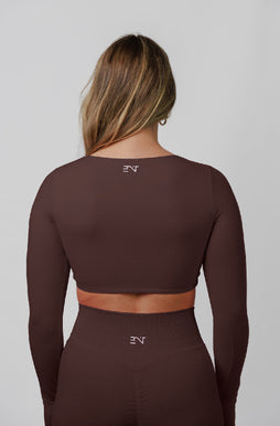 CHOCOLATE LONG SLEEVE AALIA CROP