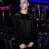 JET BLACK LONG SLEEVE COMPRESSIVE TEE