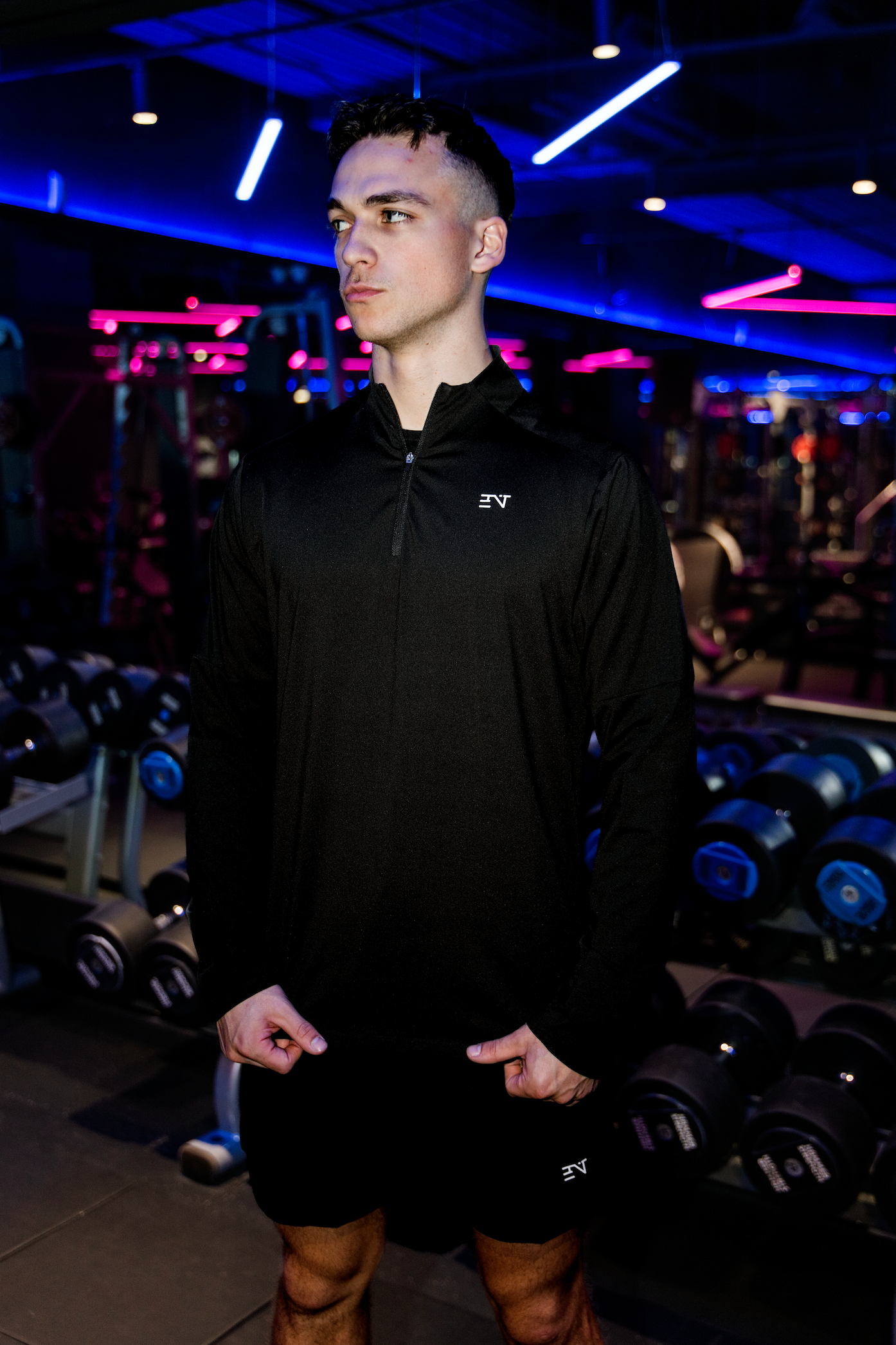 JET BLACK ELITE QTR ZIP